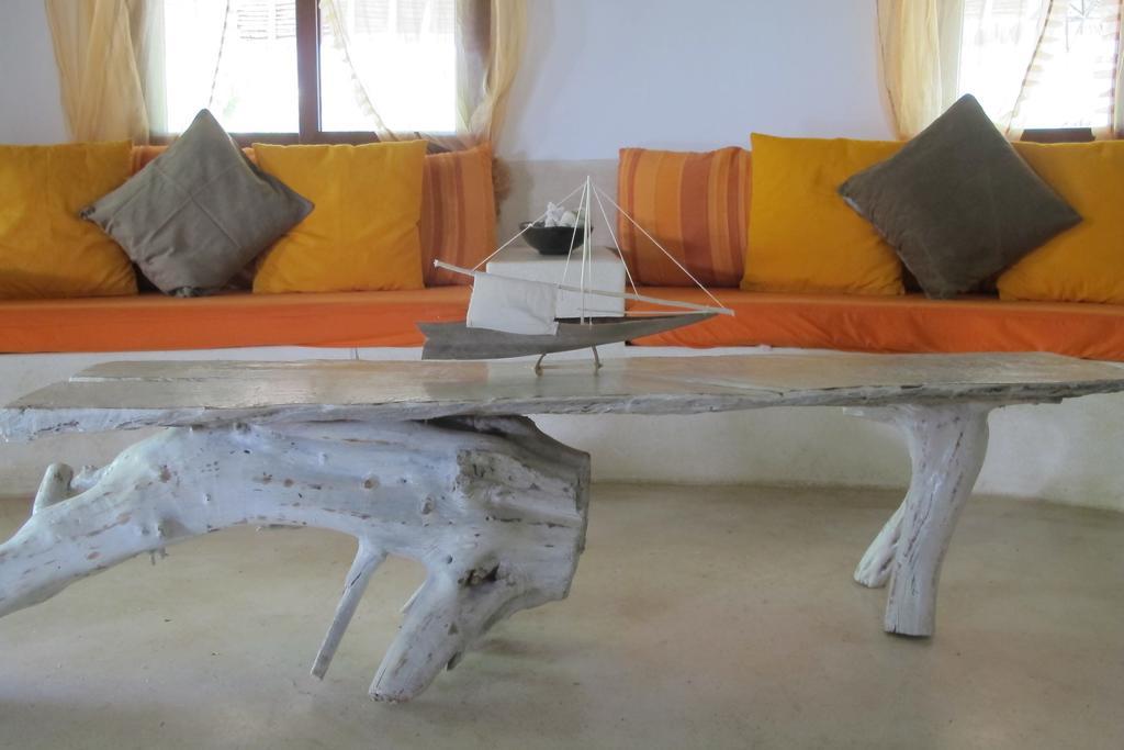 Baobab Village Watamu Exteriör bild