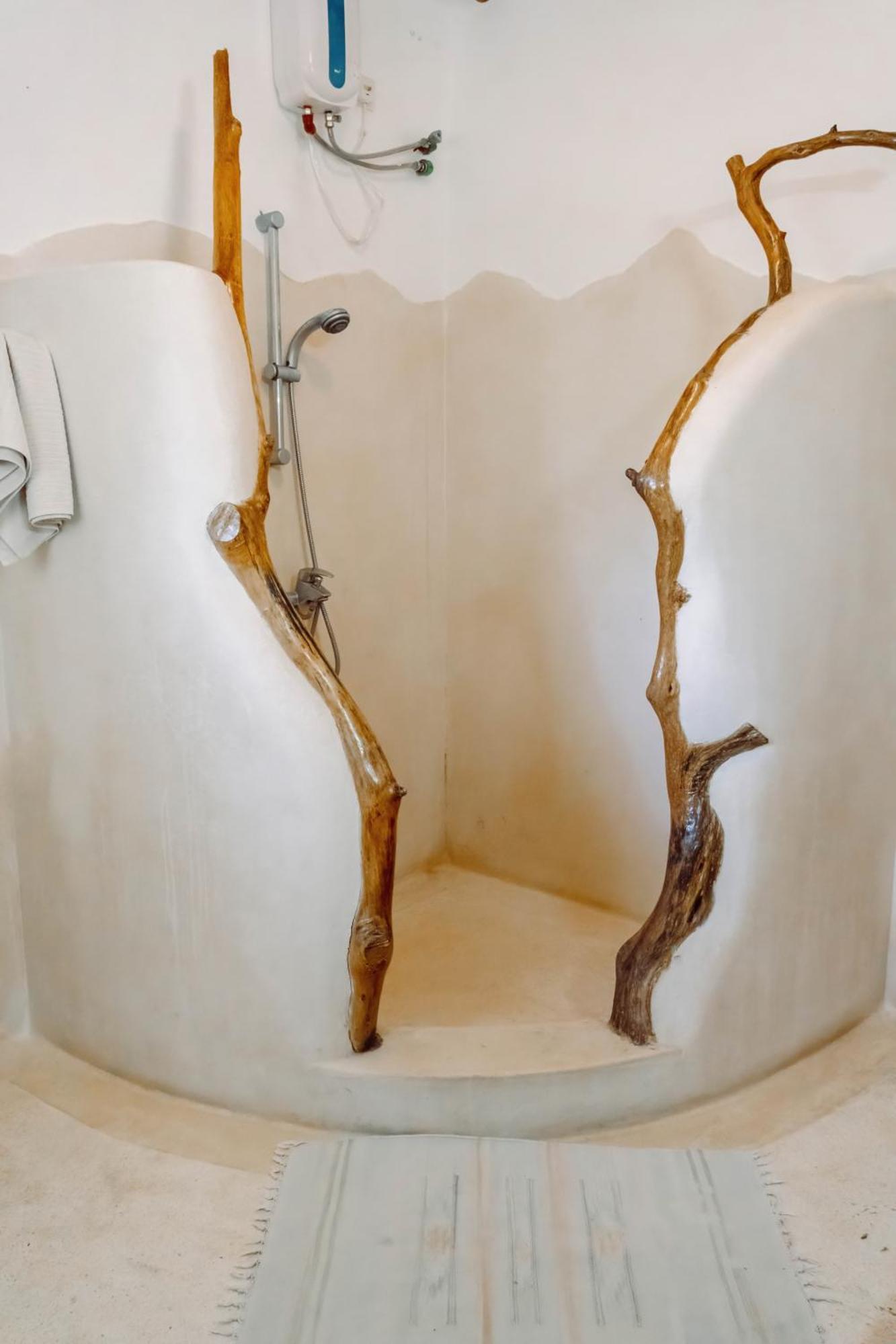 Baobab Village Watamu Exteriör bild
