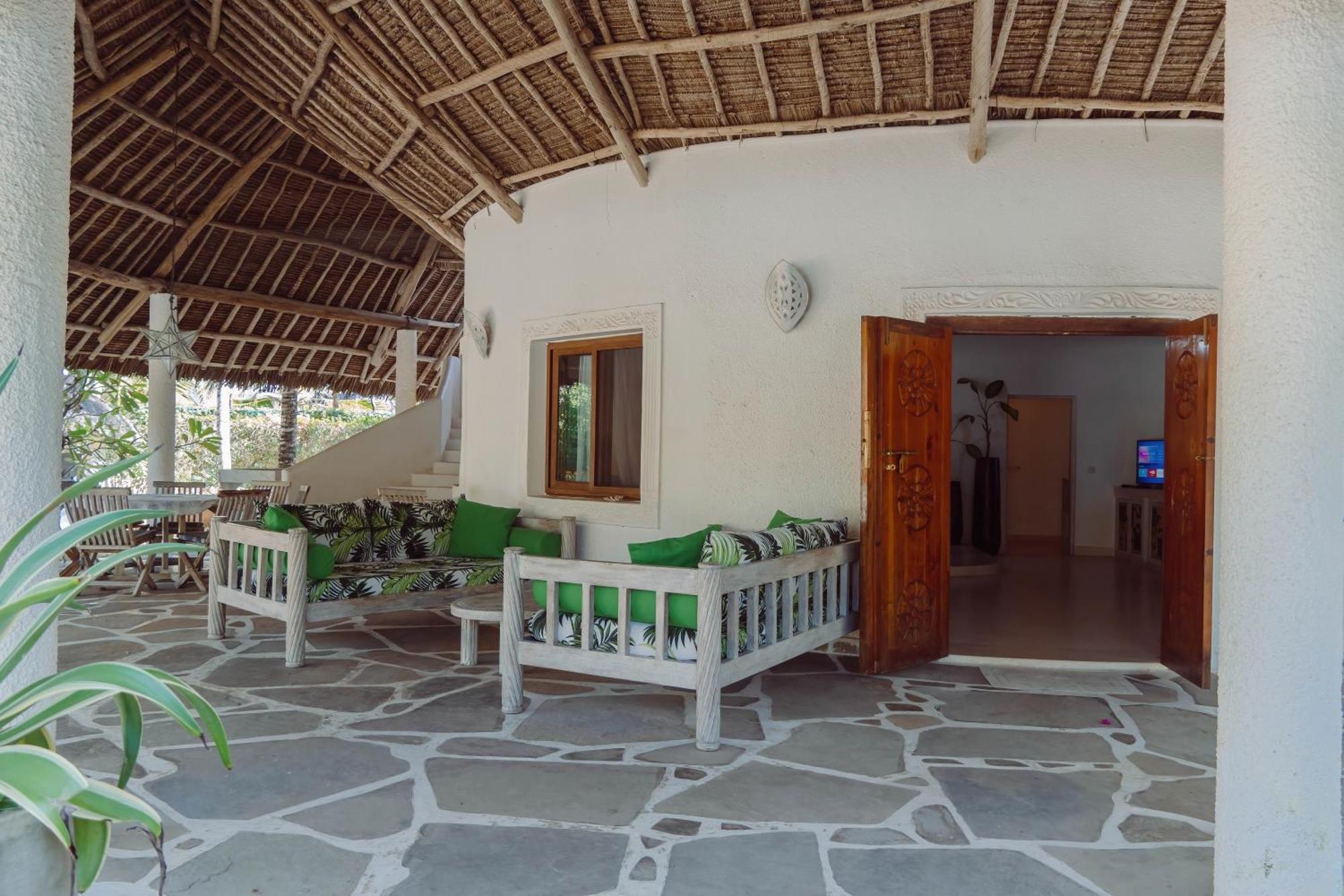 Baobab Village Watamu Exteriör bild