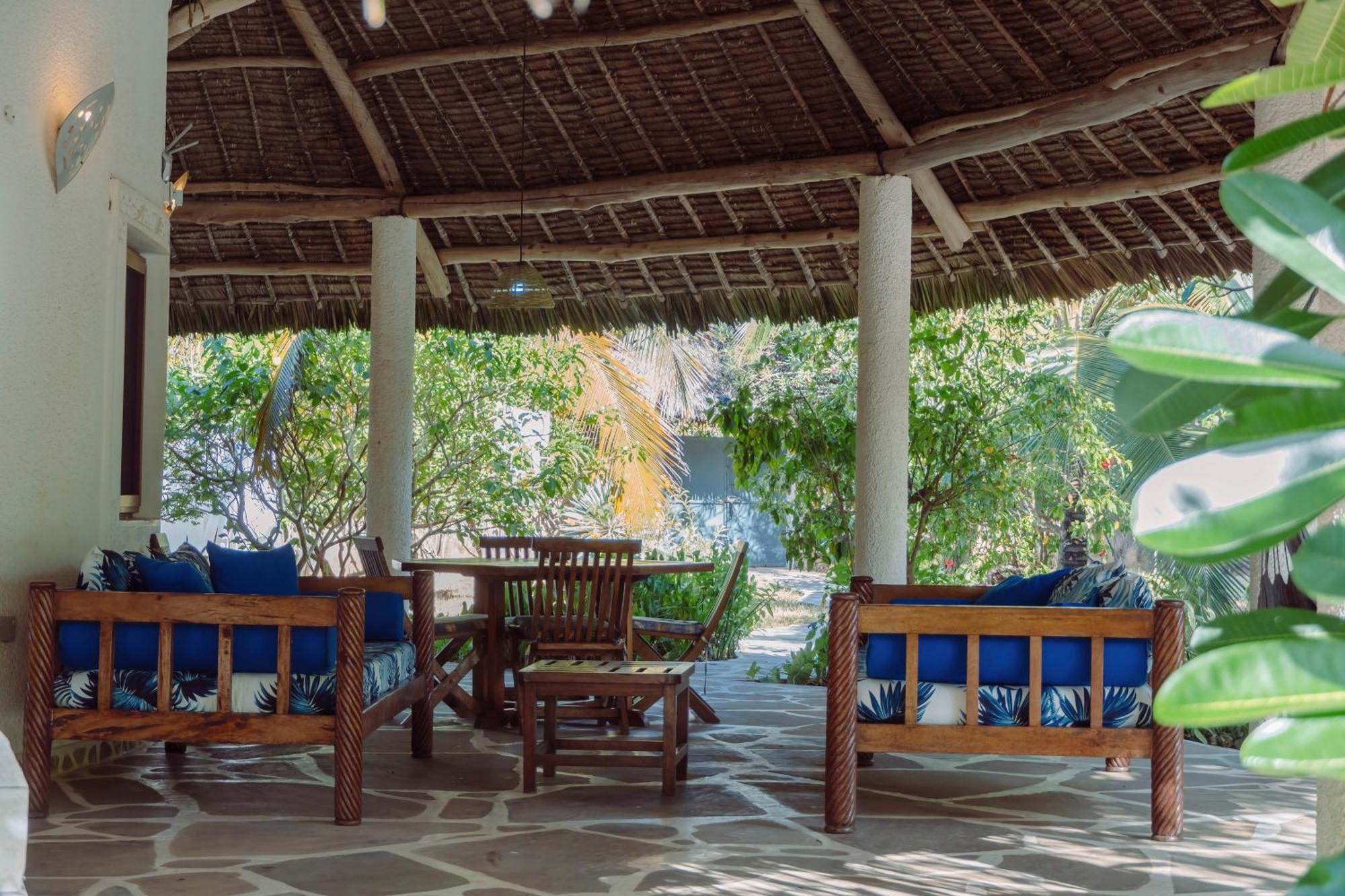 Baobab Village Watamu Exteriör bild