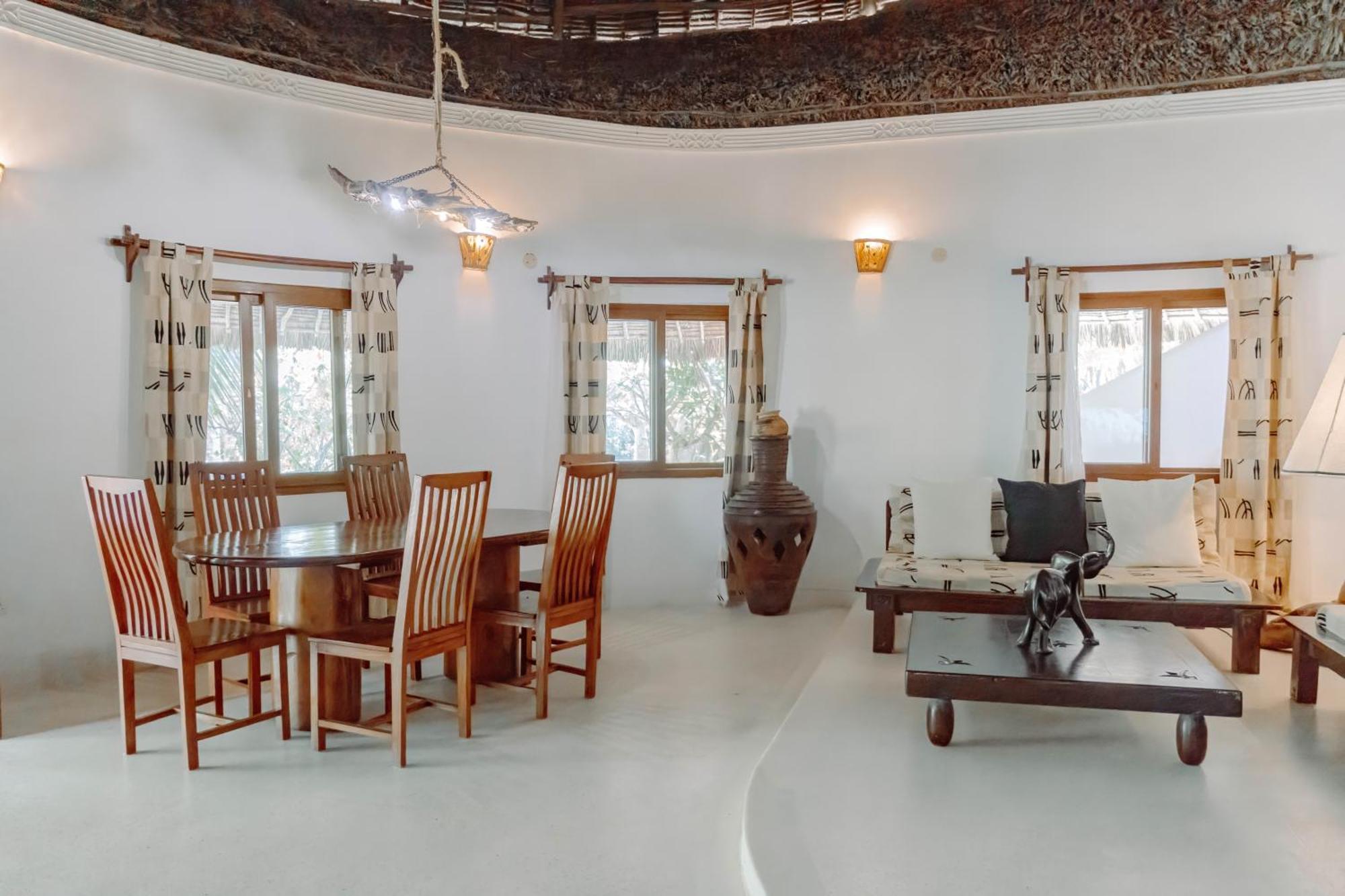 Baobab Village Watamu Exteriör bild