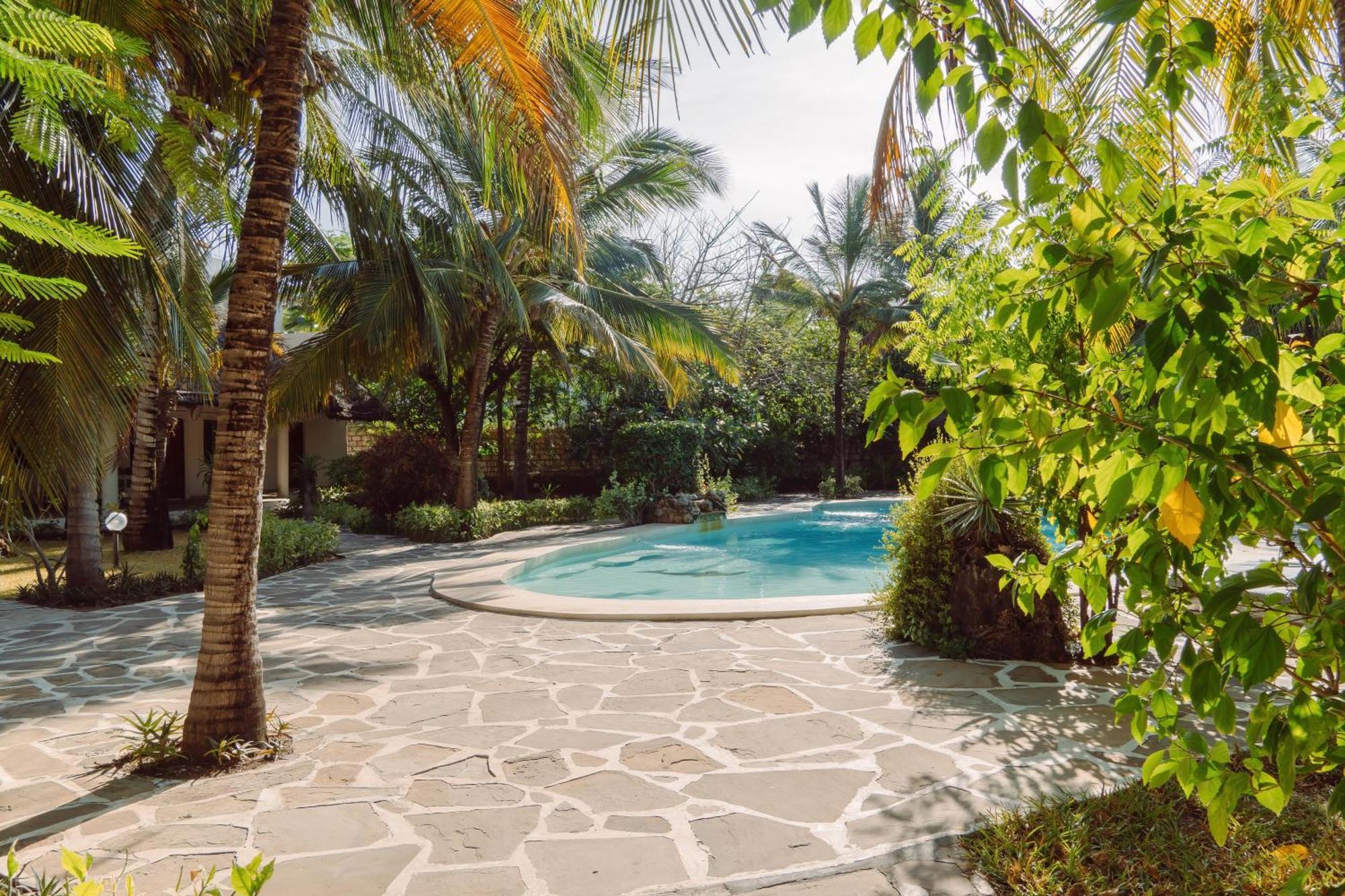 Baobab Village Watamu Exteriör bild